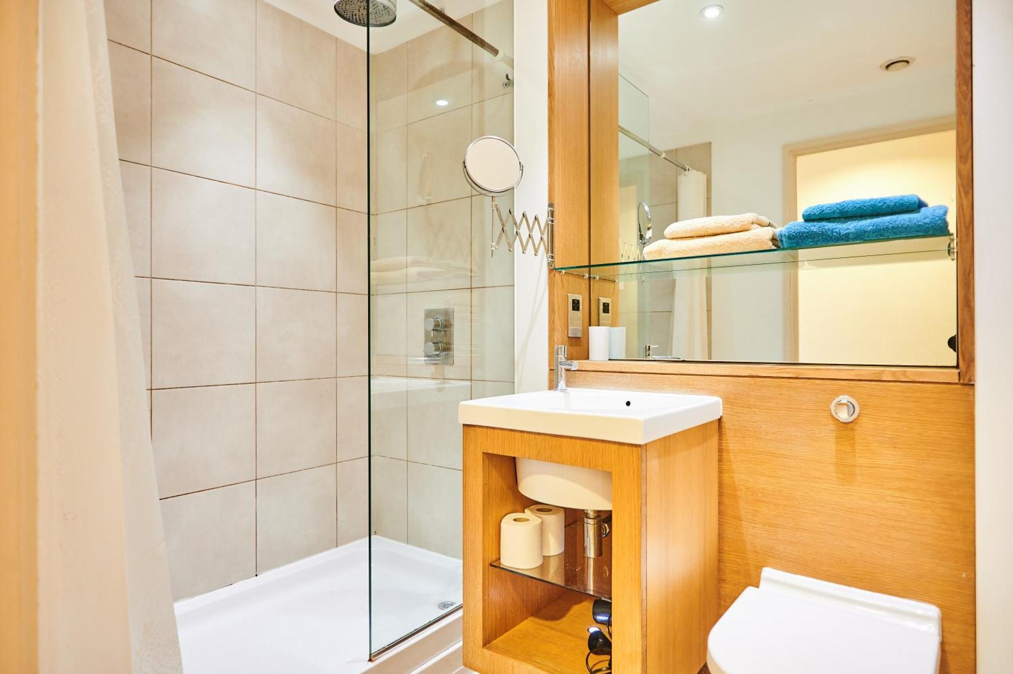 Bright 2 Bedroom Flat In Old Street With Balcony لندن المظهر الخارجي الصورة