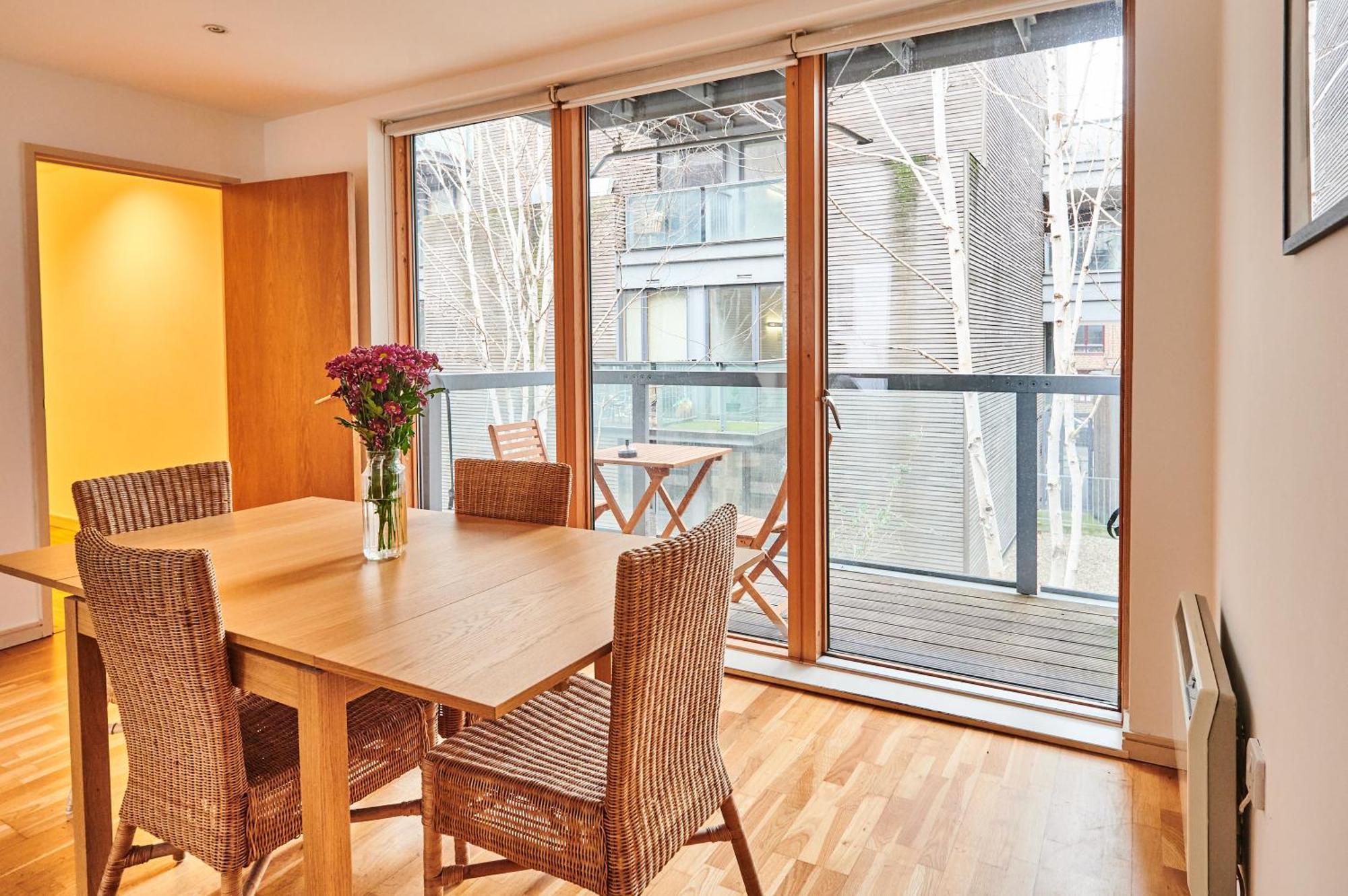 Bright 2 Bedroom Flat In Old Street With Balcony لندن المظهر الخارجي الصورة